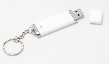 Флешка 4 Gb з пластику та металу, біла, з ковпачком - 170701-01-4- Фото №5 Флешка 4 Gb з пластику та металу, біла, з ковпачком - 170701-01-4- Фото №5