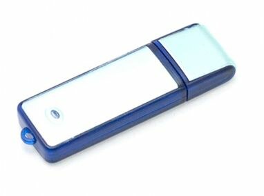 Флешка 8 Gb з ковпачком, синьо-срібляста - 170723-04-8- Фото №1 Флешка 8 Gb з ковпачком, синьо-срібляста - 170723-04-8- Фото №1