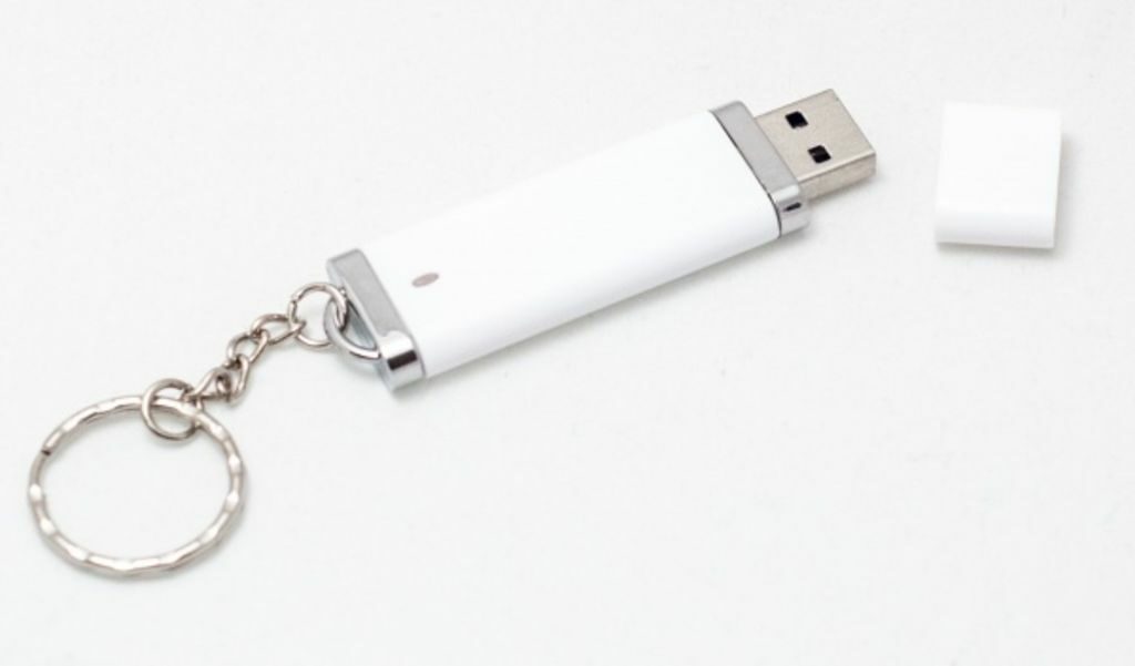 Флешка 4 Gb з пластику та металу, біла, з ковпачком - 170701-01-4- Фото №5 Флешка 4 Gb з пластику та металу, біла, з ковпачком - 170701-01-4- Фото №5
