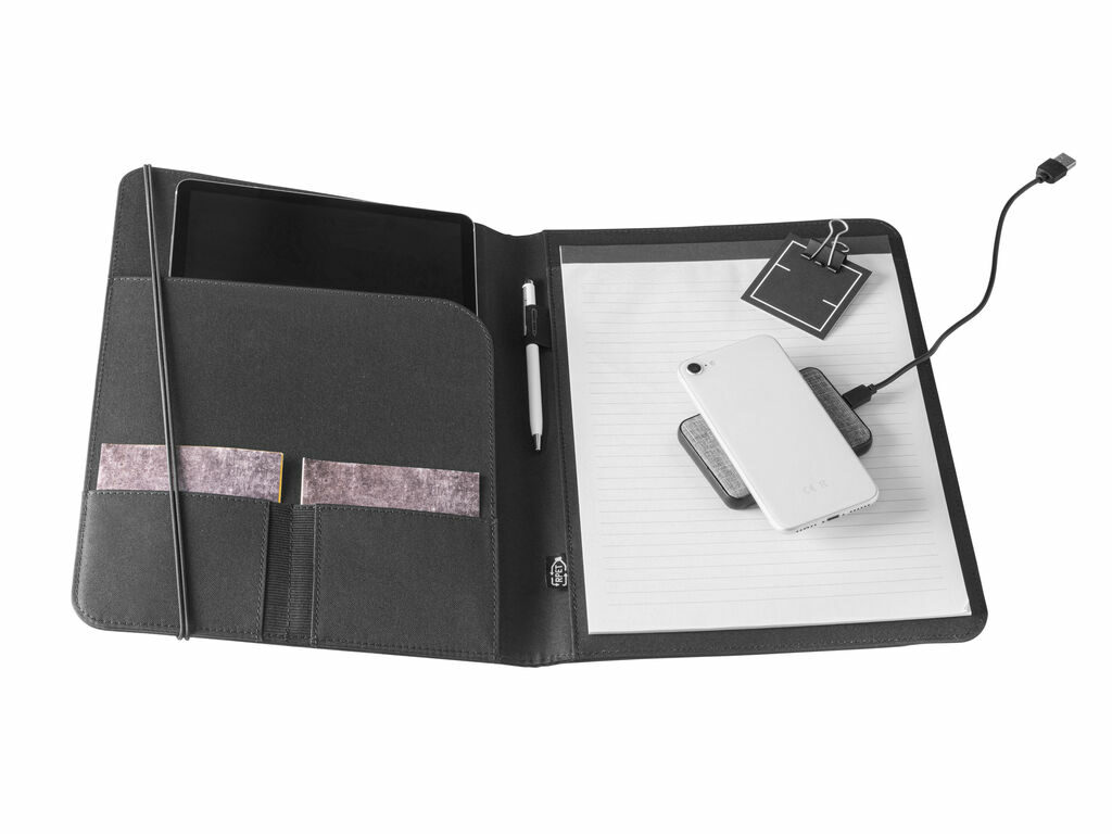 EMERGE FOLDER II. Папка А4 з 100% rPET 300D на еластичній застібці чорний - 93580-103- Фото №1 EMERGE FOLDER II. Папка А4 з 100% rPET 300D на еластичній застібці чорний - 93580-103- Фото №1