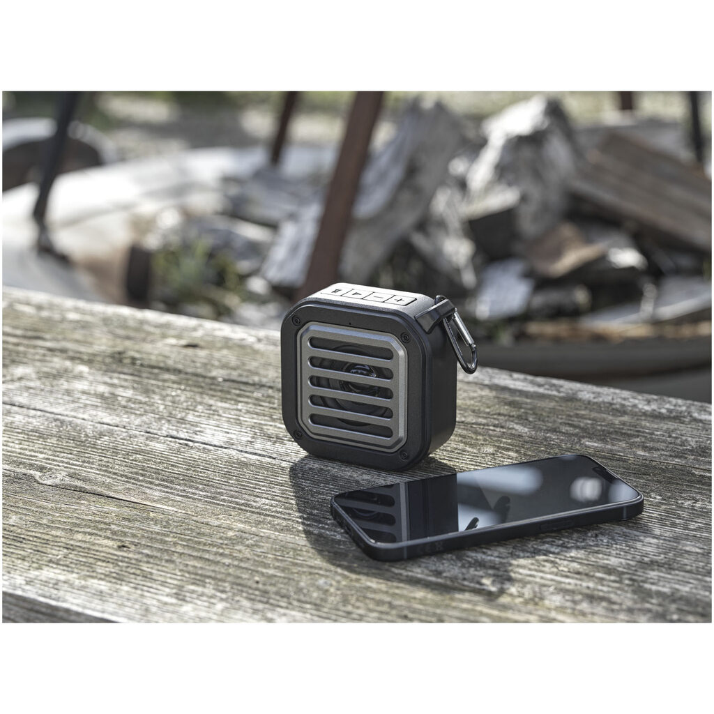 Динамик Solo 3W IPX5 RCS из переработанного пластика с солнечными батареями и Bluetooth® с карабином черный - 12434790- Фото №9